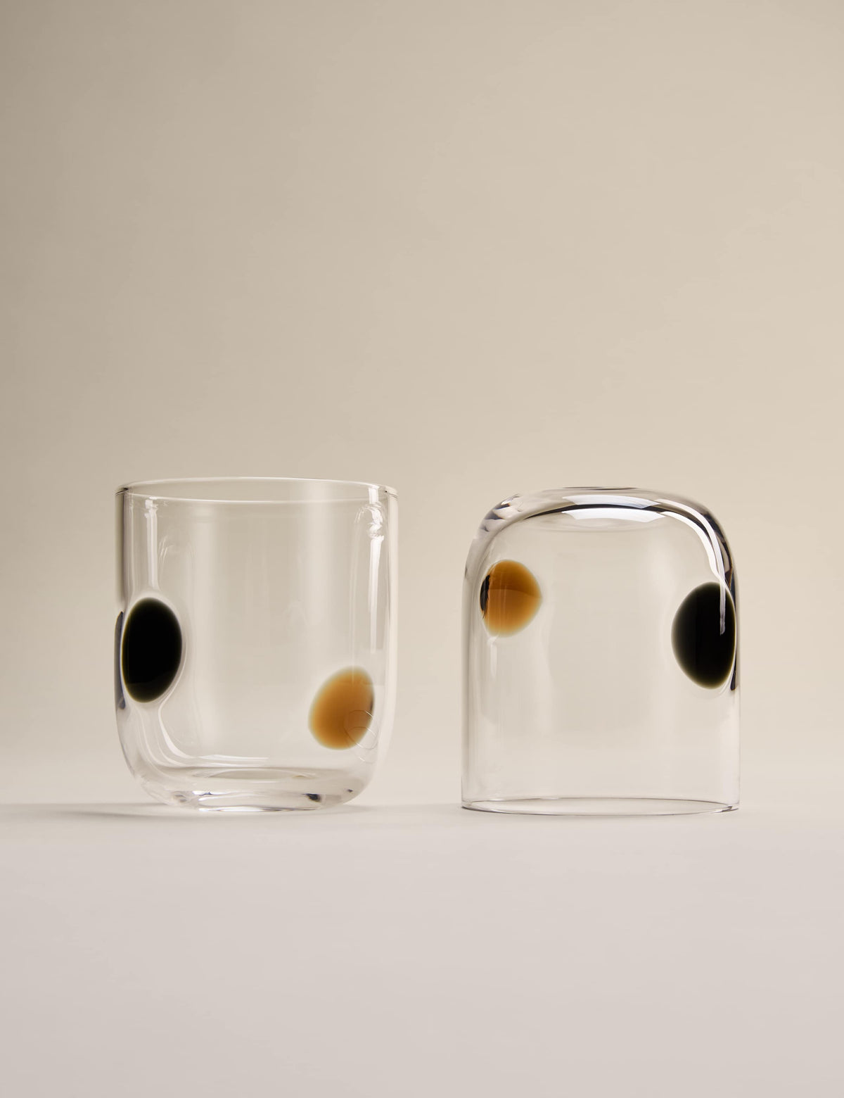 Set of two dot tumblers (British brand)