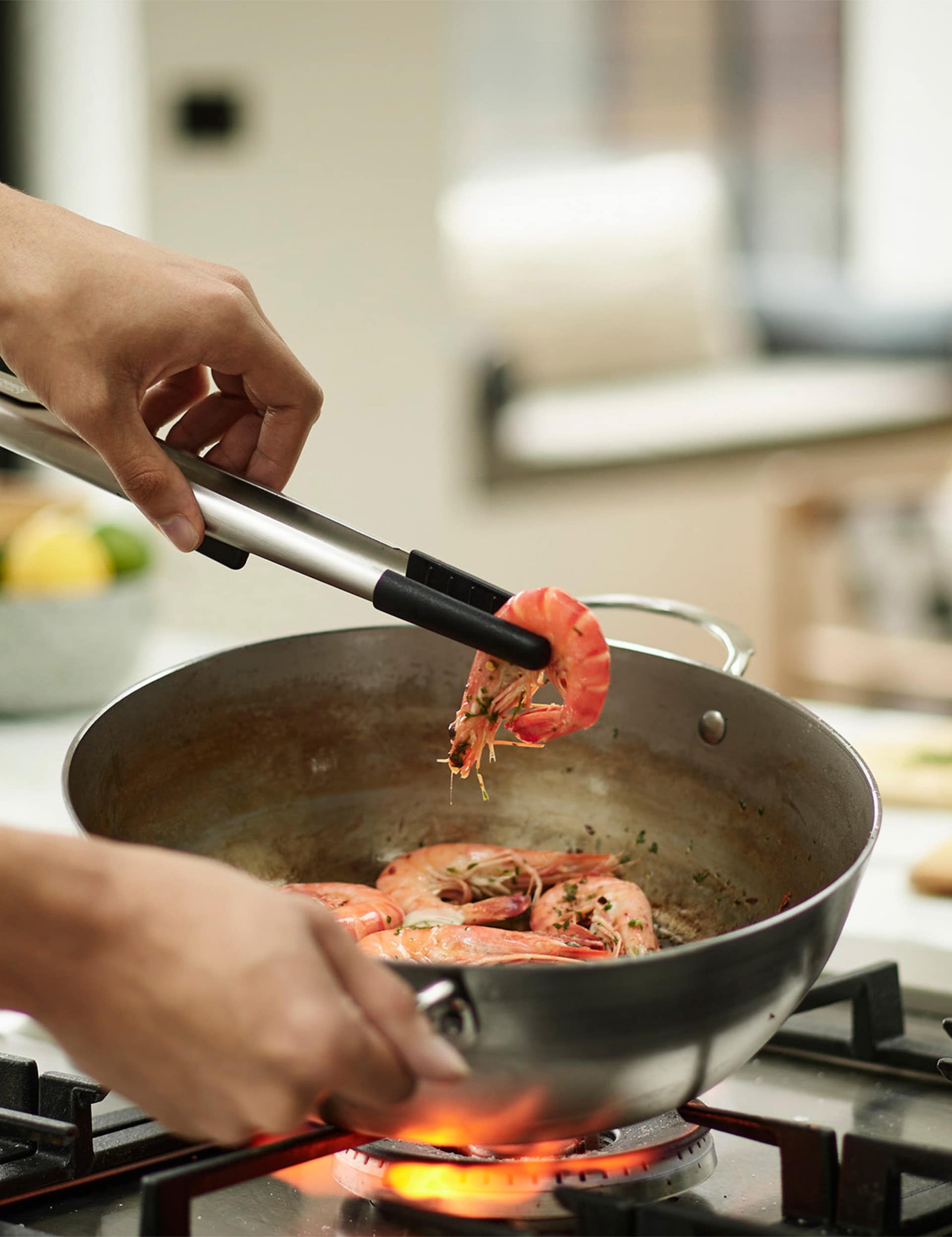 Joseph Joseph Elevate Fusion silicone tongs set of 2 - British product