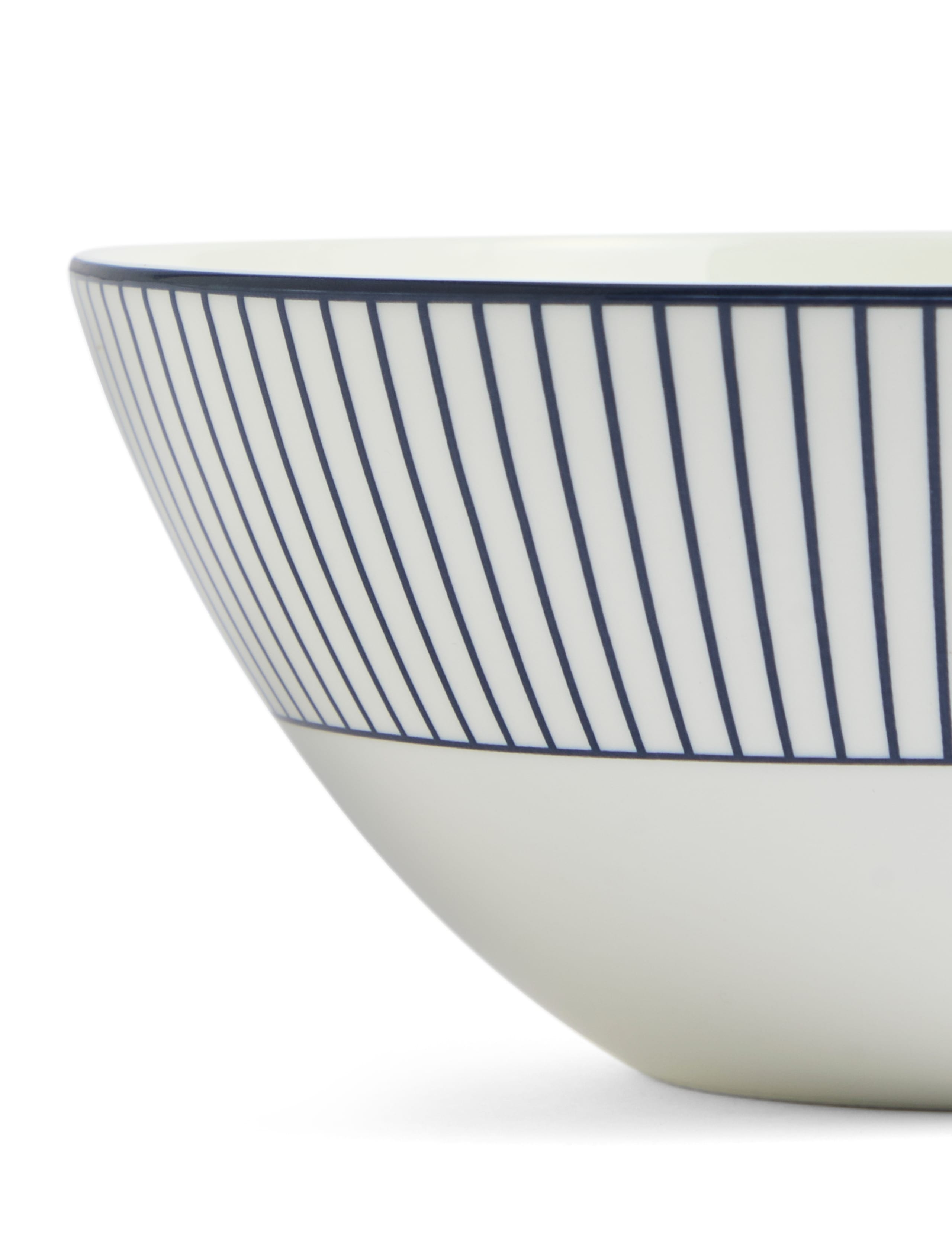 Wedgwood Gio cereal bowls set of two (British brand)