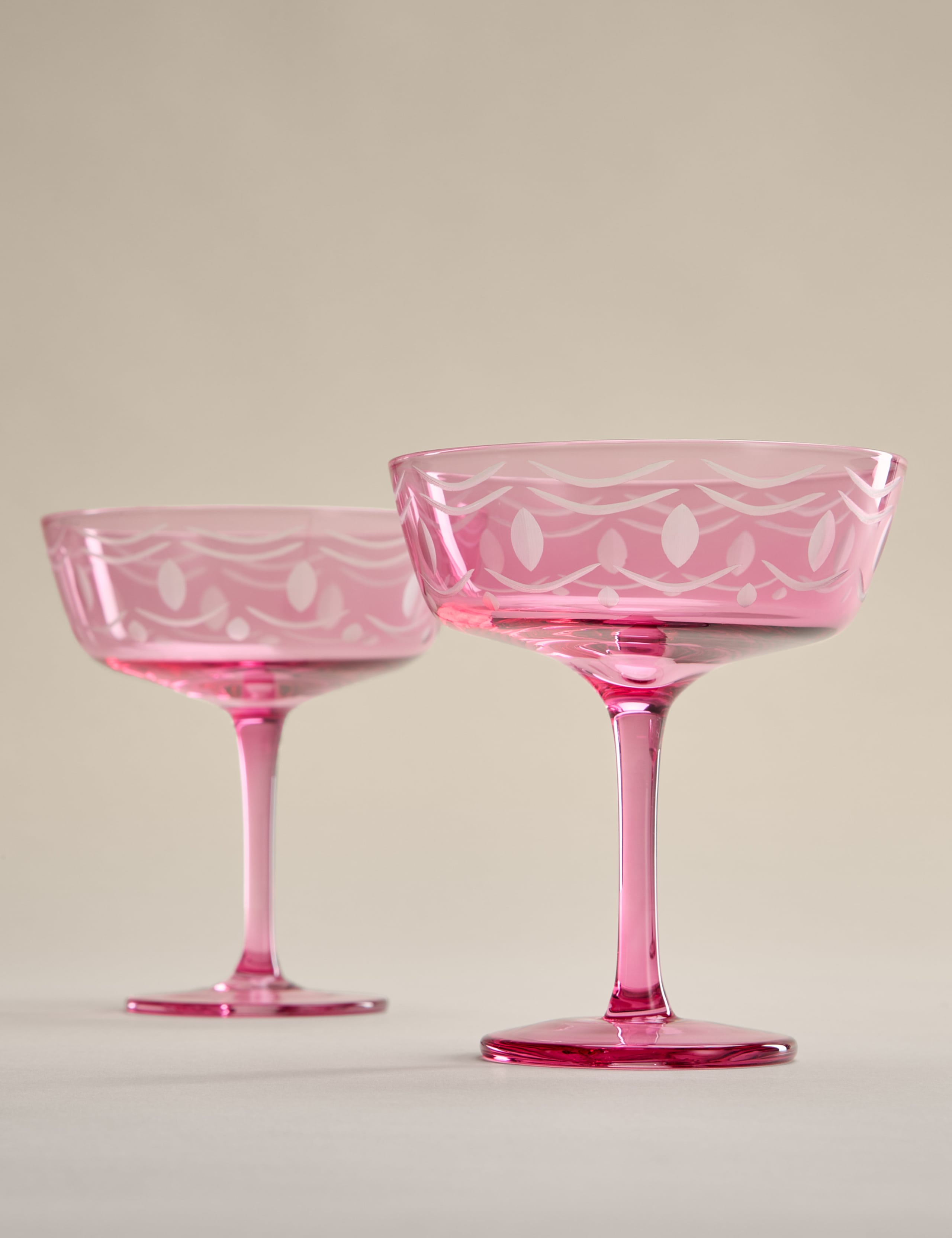 Set of 2 Retro Coupe Glasses