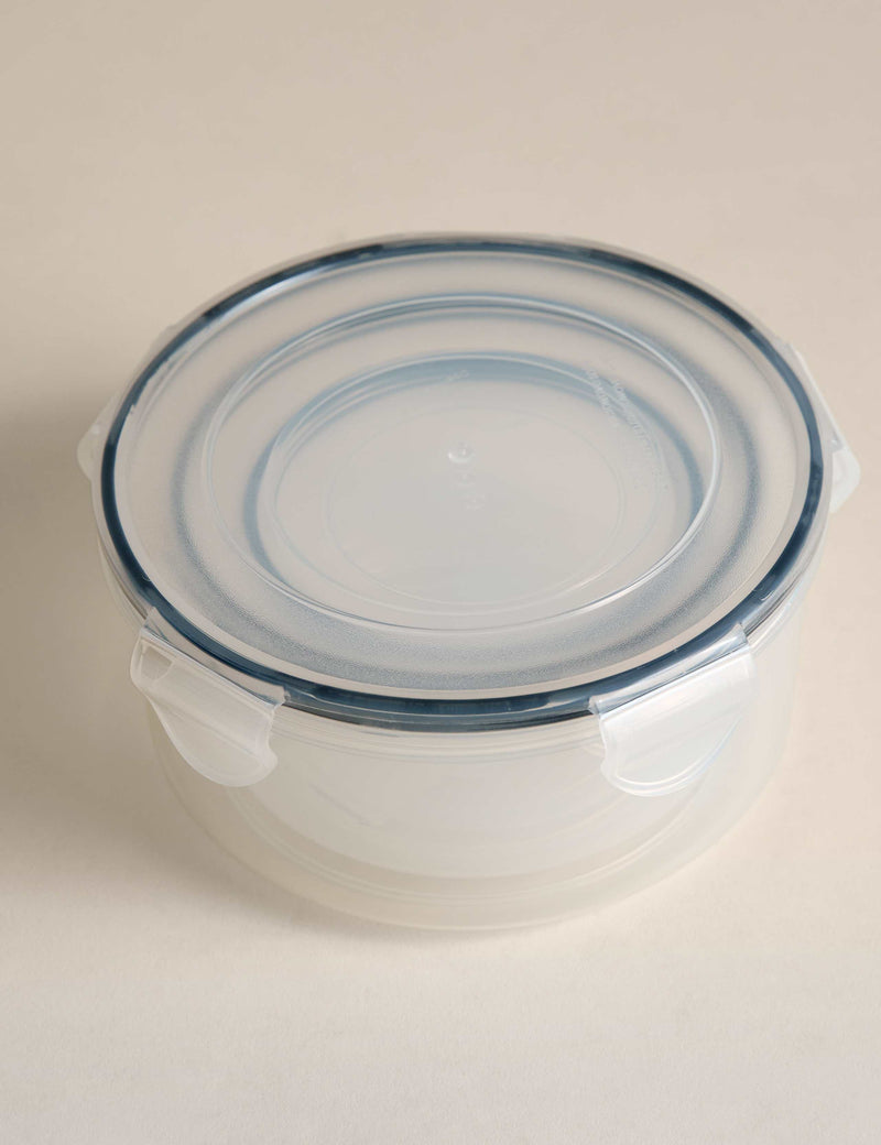 Set of three round clip storage containers 1.5L 800ml 400ml (British brand)