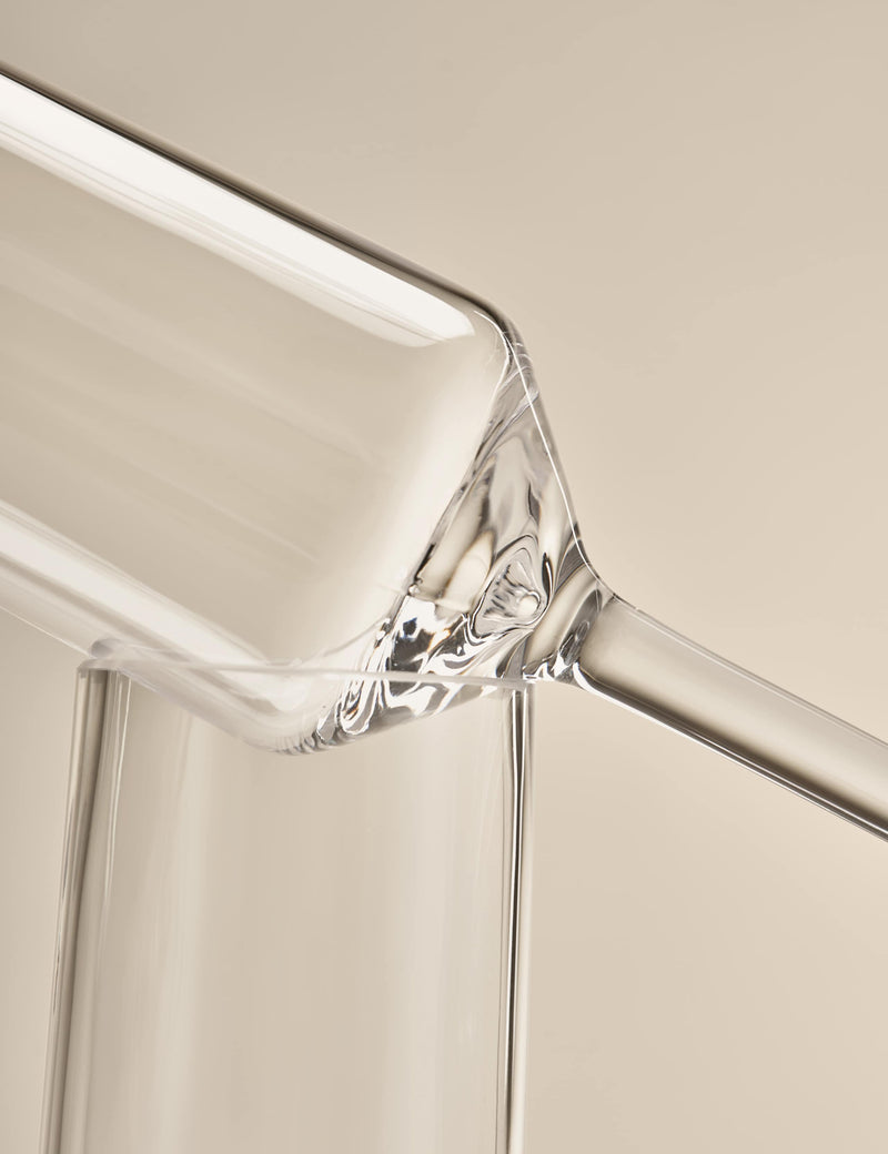 Angular picnic champagne flutes set of 4, durable plastic (British brand)