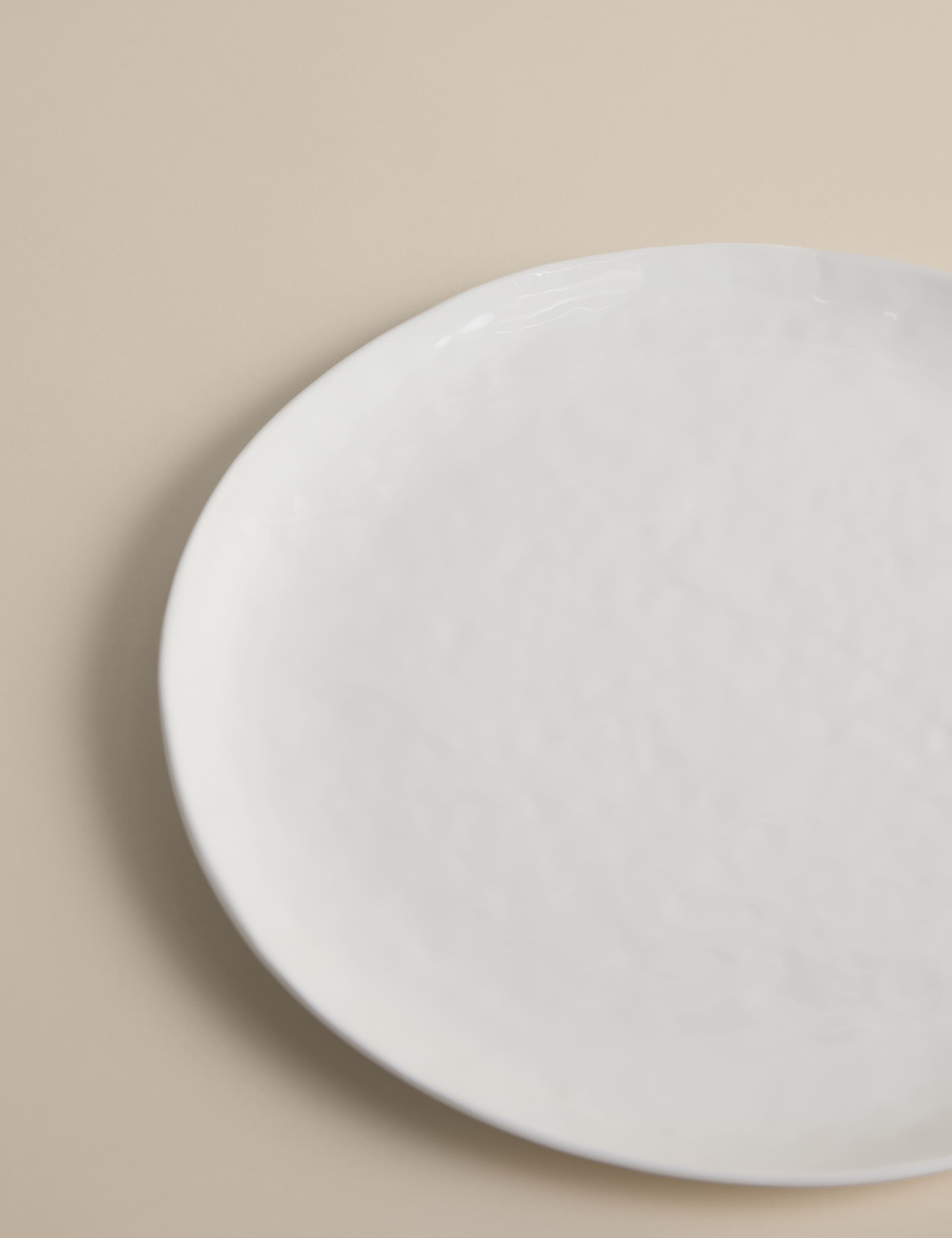 Artisan dinner plates set of four 27cm (British brand)