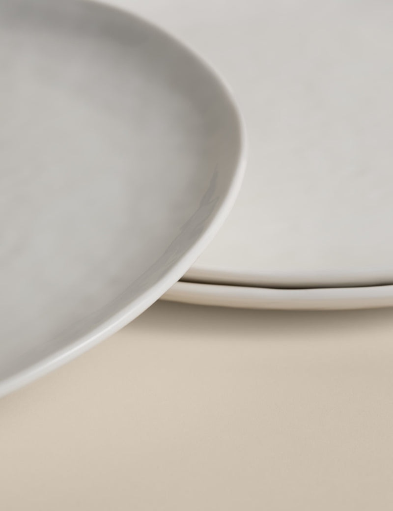 Artisan dinner plates set of four 27cm (British brand)