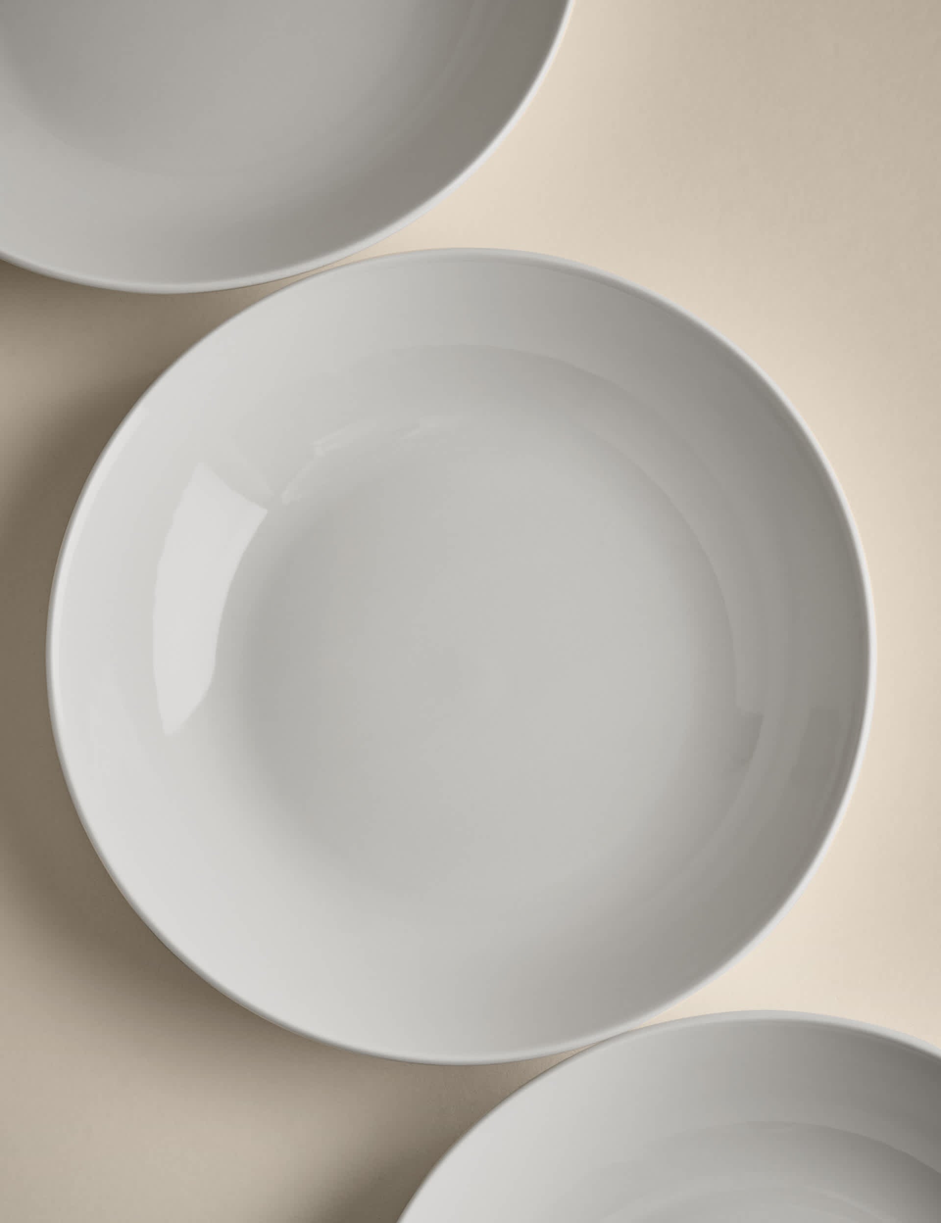 Porcelain pasta bowls set of 4 (British brand)
