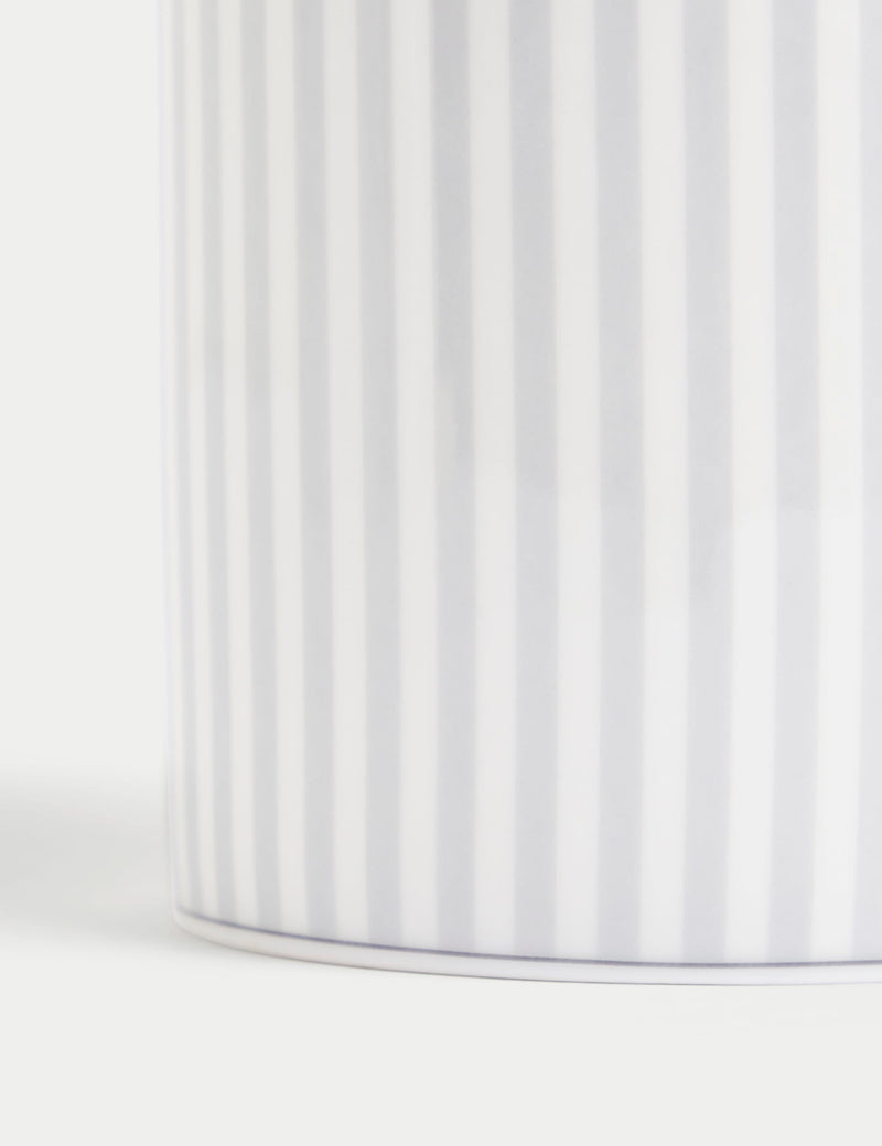 Hampton stripe mugs set of four (British brand)