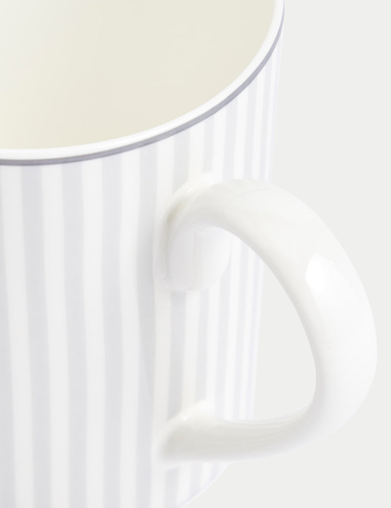 Hampton stripe mugs set of four (British brand)