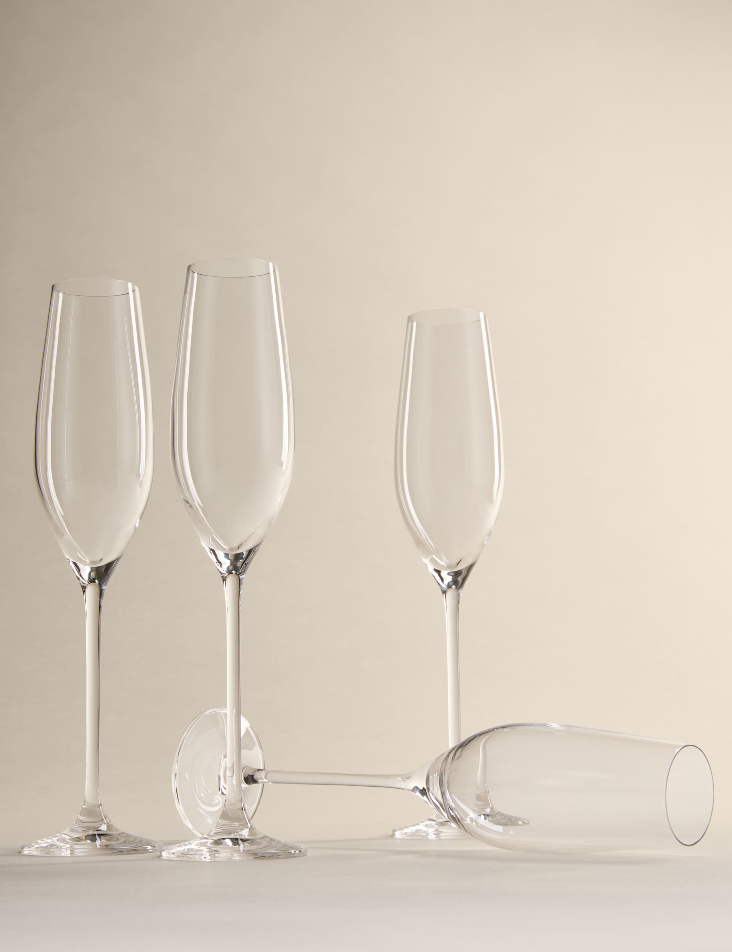 Maxim champagne flutes set of 4 (British brand)