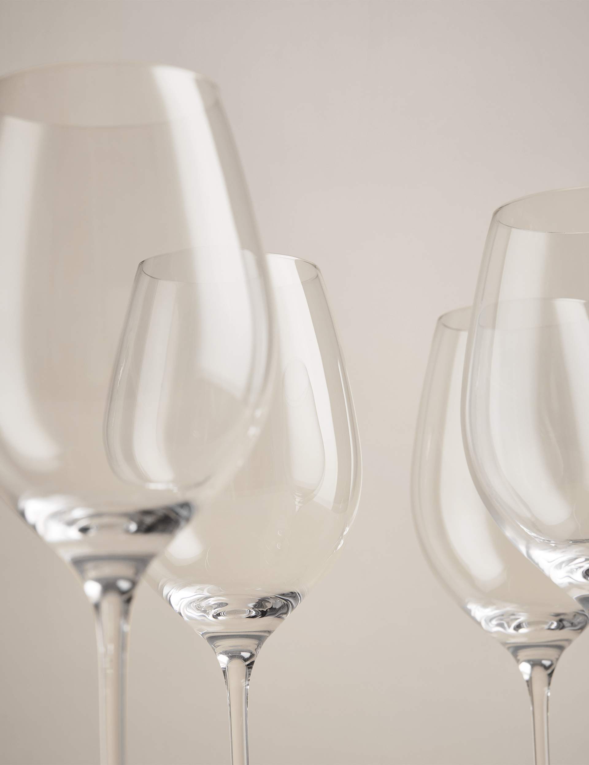 Maxim red wine glasses set of 4, imported from the UK