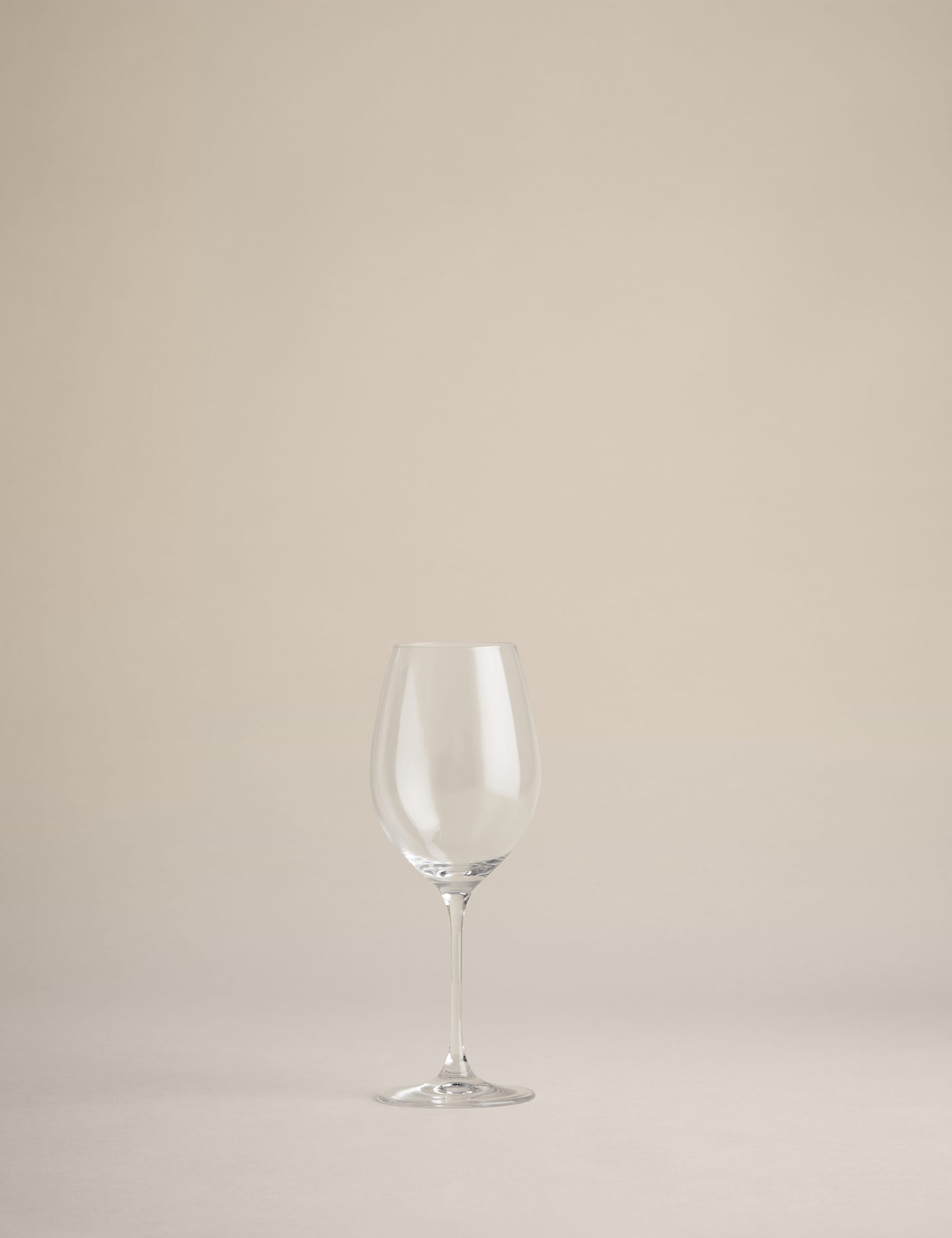 Maxim red wine glasses set of 4, imported from the UK
