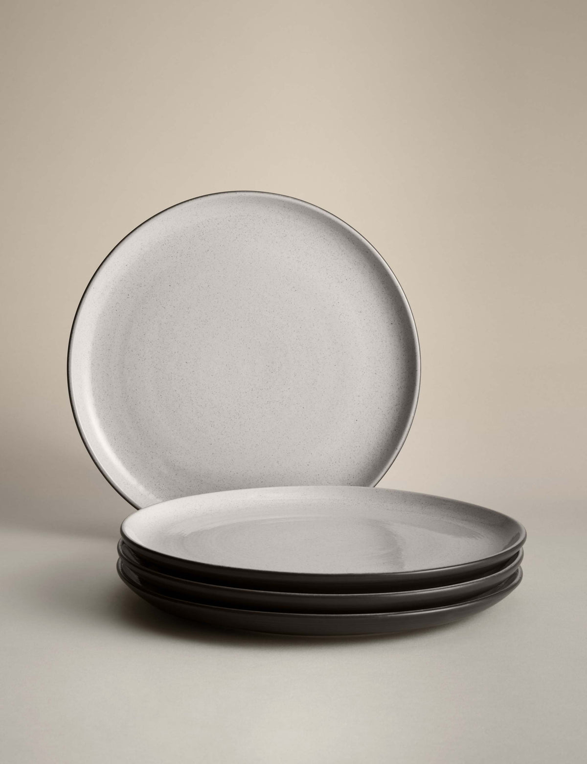 Set of 4 Michigan dinner plates stoneware, UK version