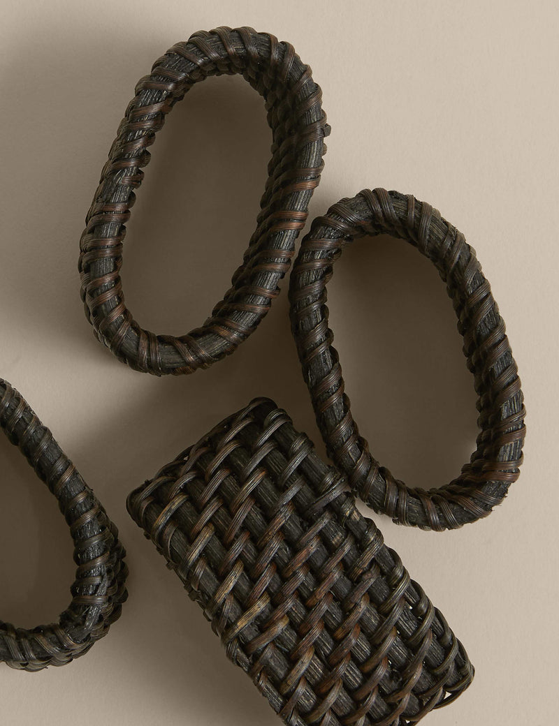 Rattan oval napkin rings set of 4 (British brand)