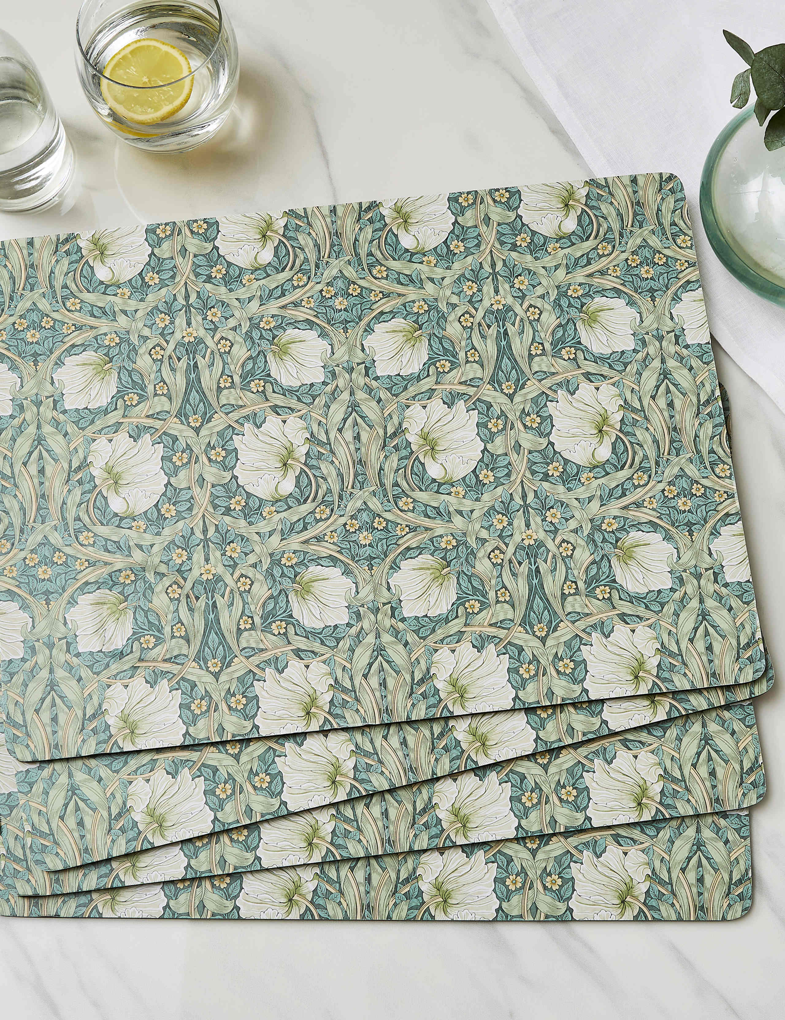 Morris & Co Pimpernel rectangular placemats set of 4 (British brand)