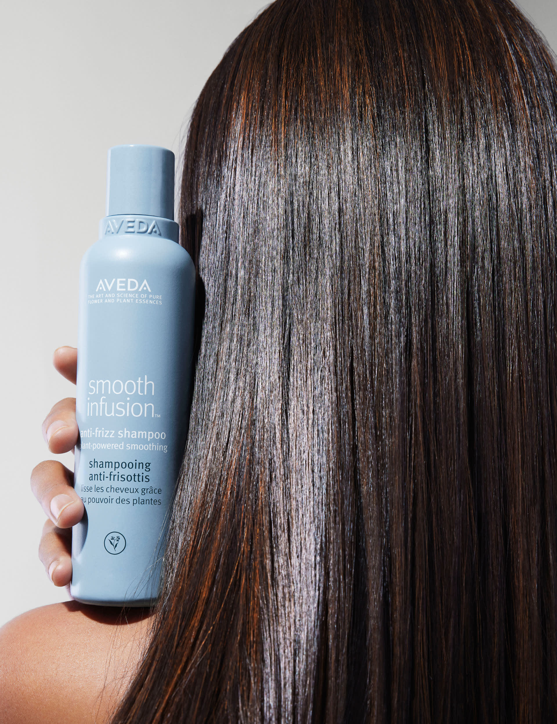 Aveda anti-frizz shampoo with plant polymer shield 200ml (British brand)
