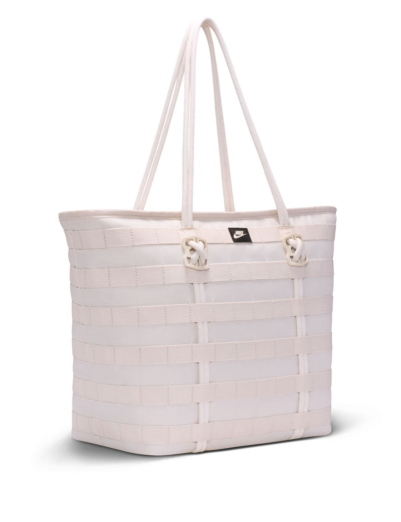 Nike RPM tote bag, durable woven fabric, 26L capacity - British product