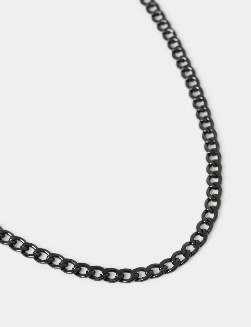 Stainless curb chain necklace with clasp fastening (British brand)