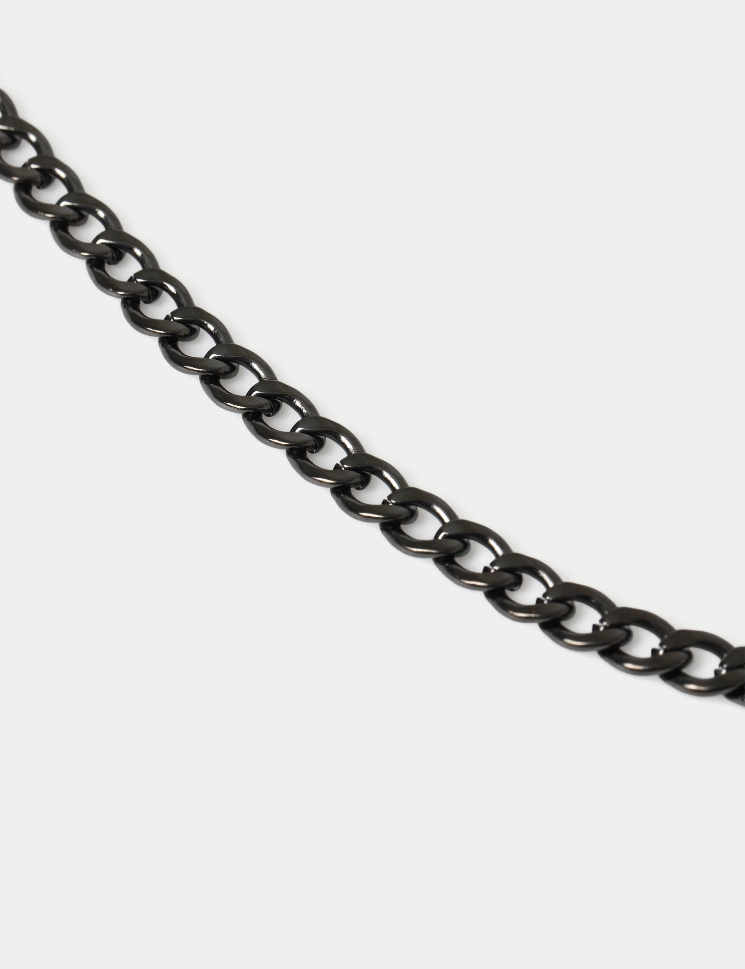 Stainless curb chain necklace with clasp fastening (British brand)