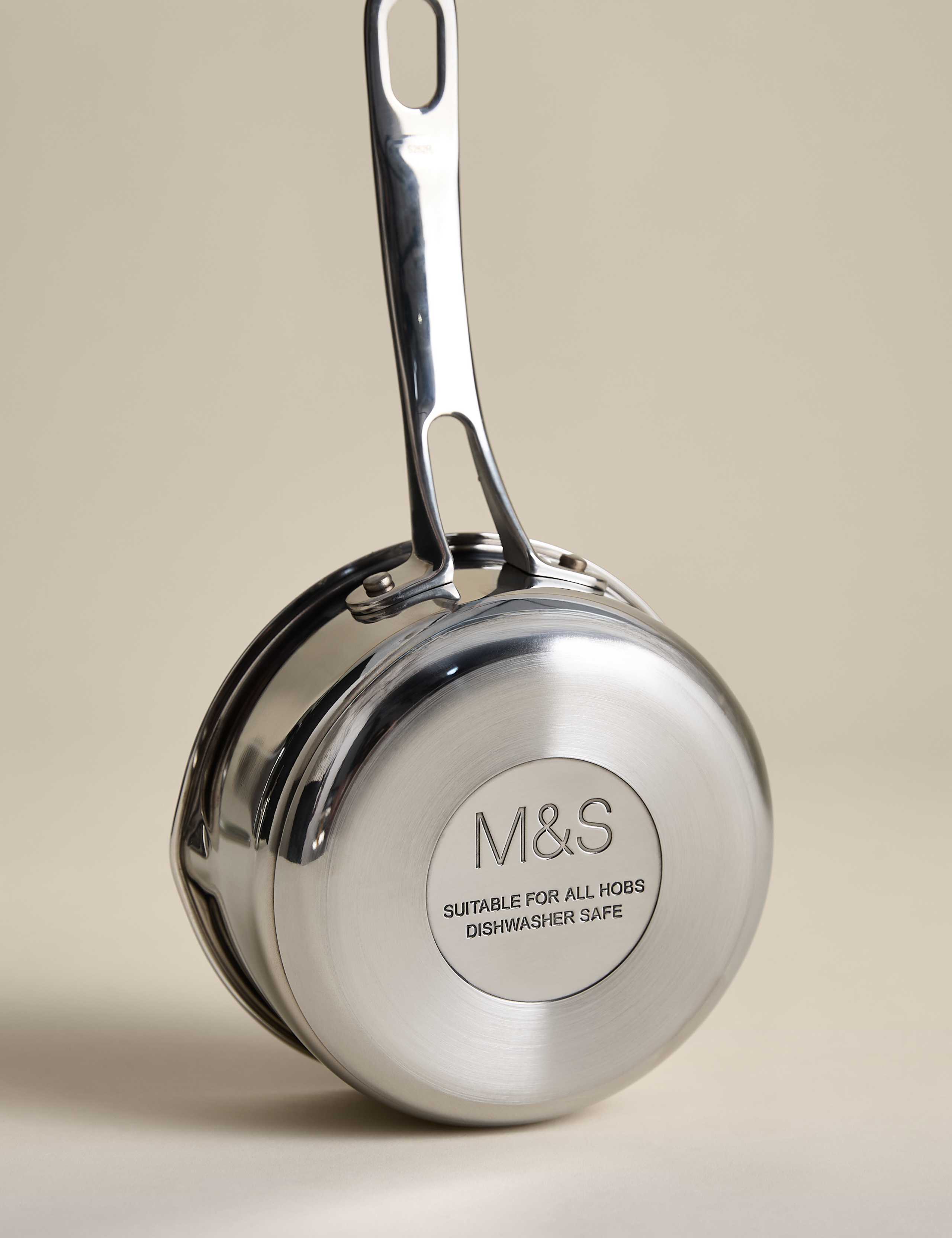 Stainless steel 14cm milk pan with pouring spout, UK version