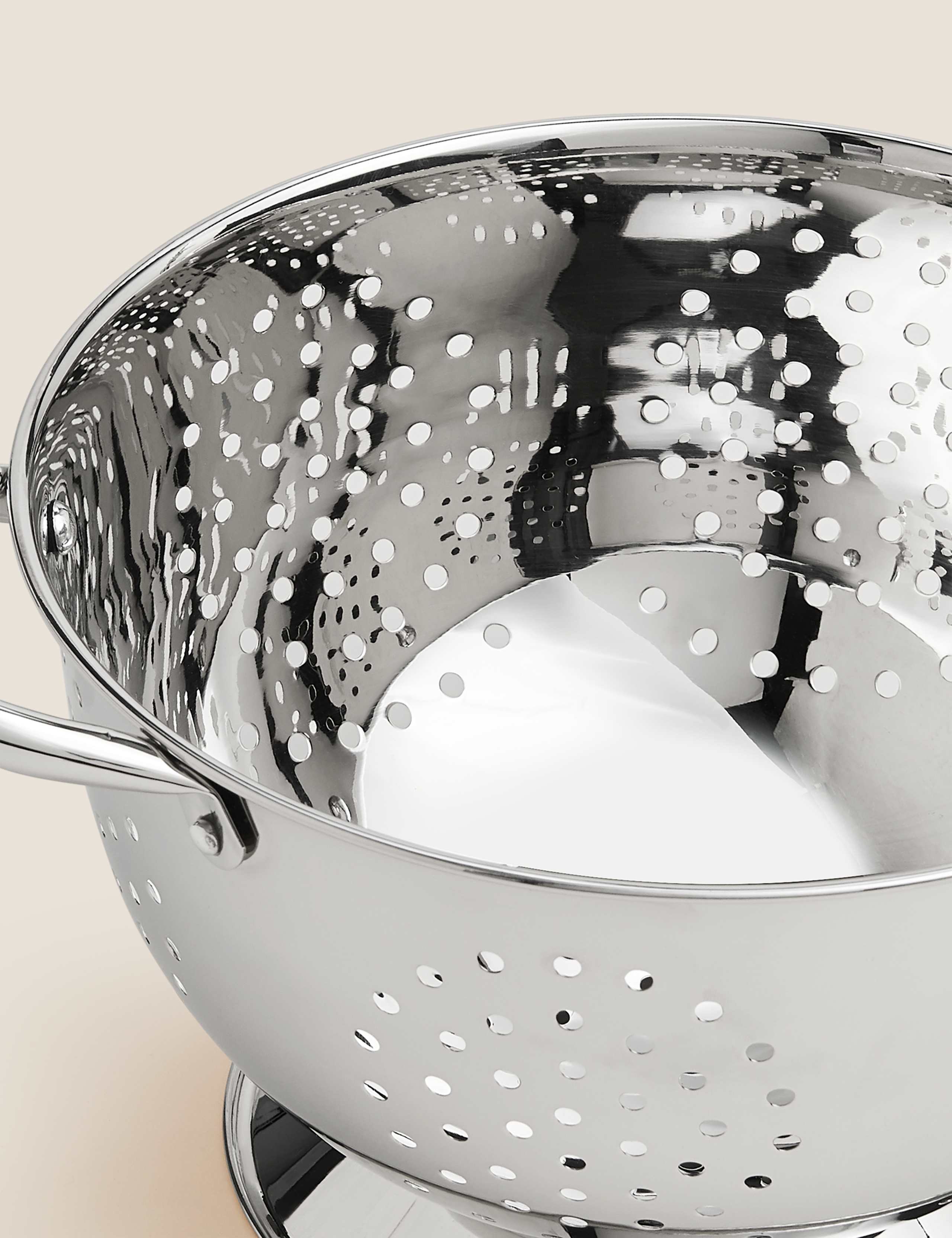 Stainless Steel 22cm Colander