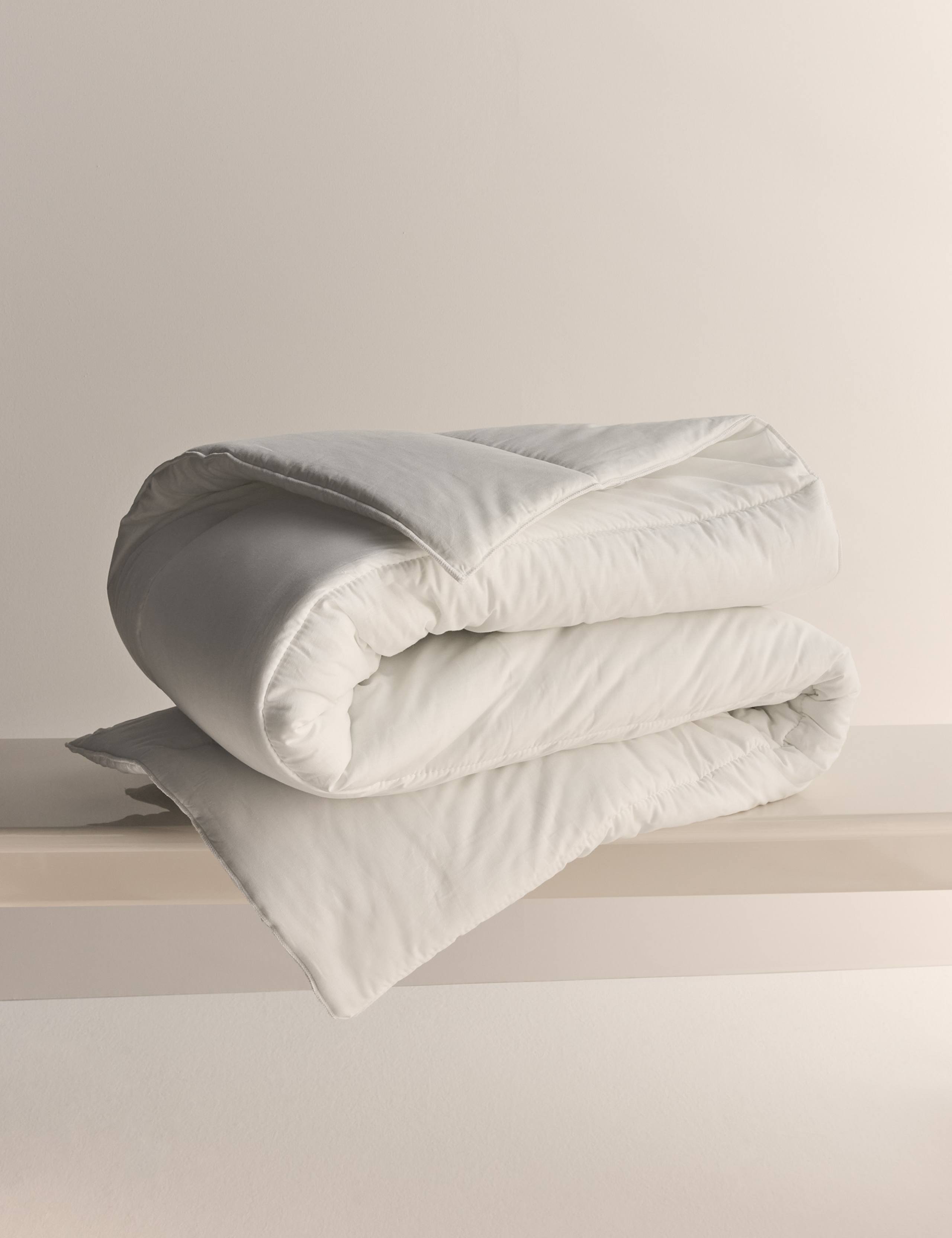 Stay Cool 10.5 tog duvet with cotton cover - British product