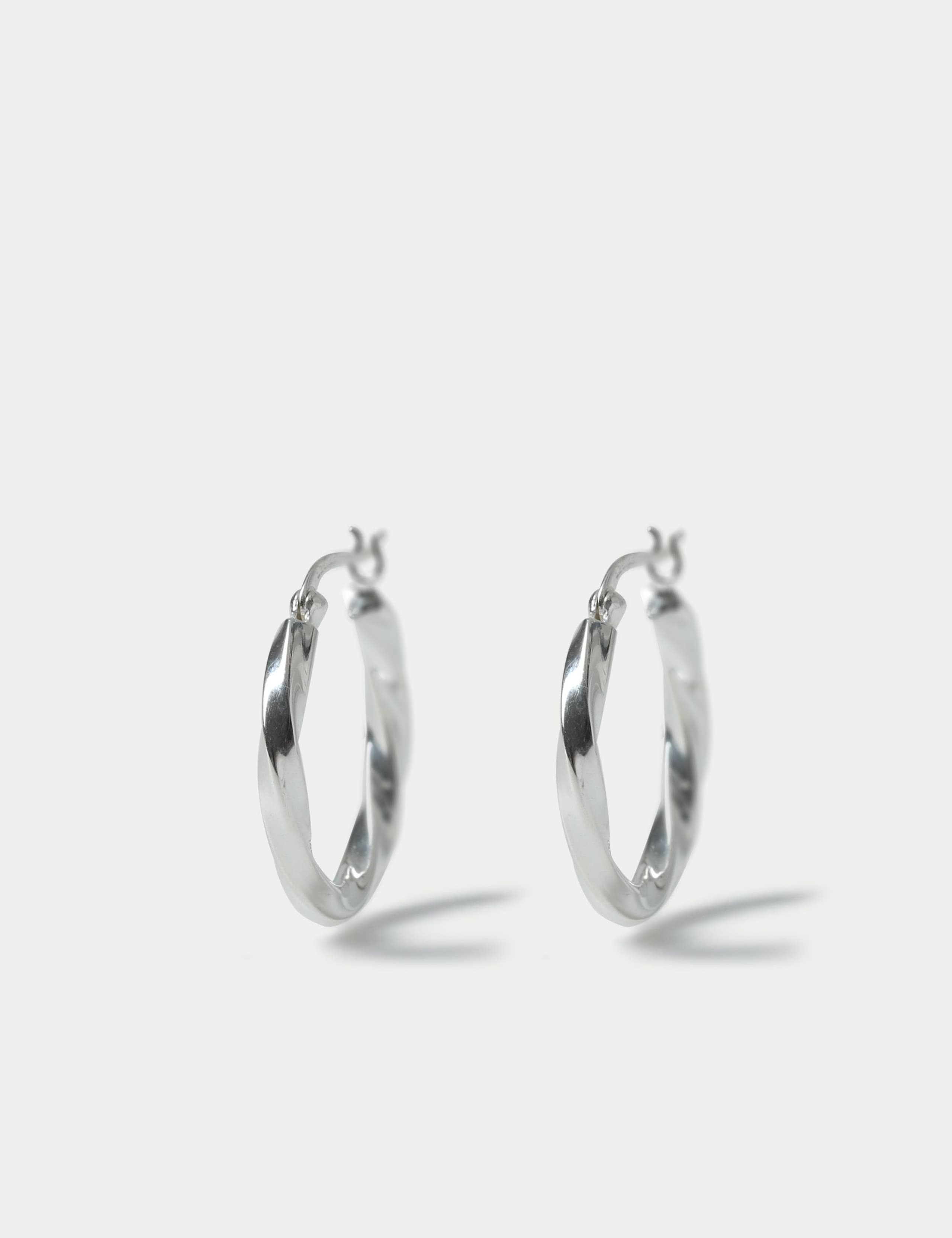 Créoles torsadées en argent sterling, produit britannique