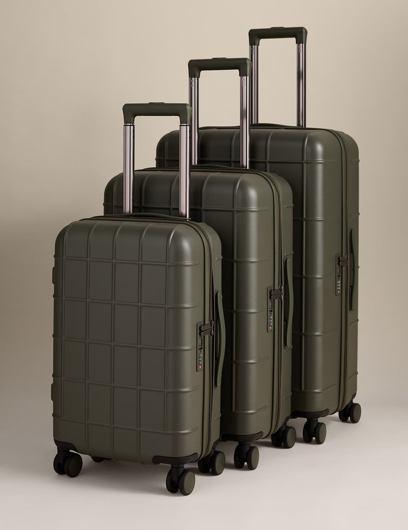 Stockholm 4 wheel hard shell large suitcase - British product