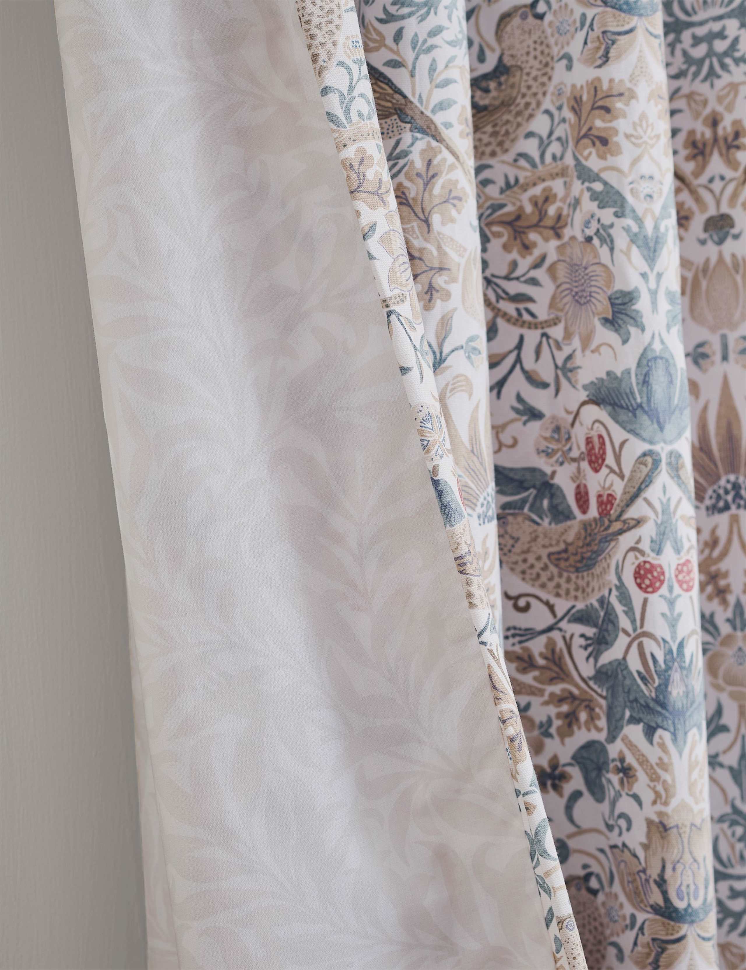 William Morris Strawberry Thief pencil pleat curtains - British product