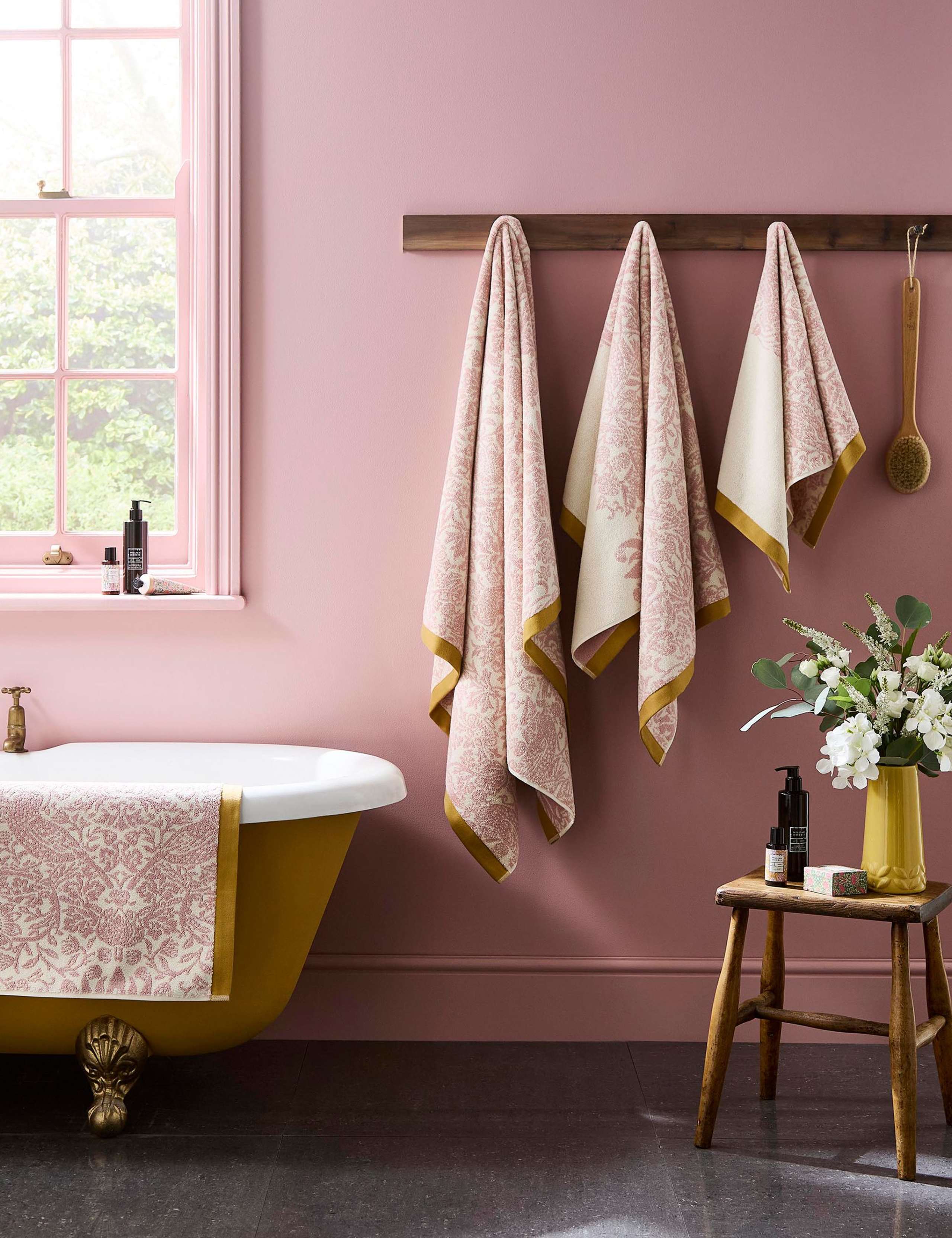 William Morris Strawberry Thief pure cotton towel - British product