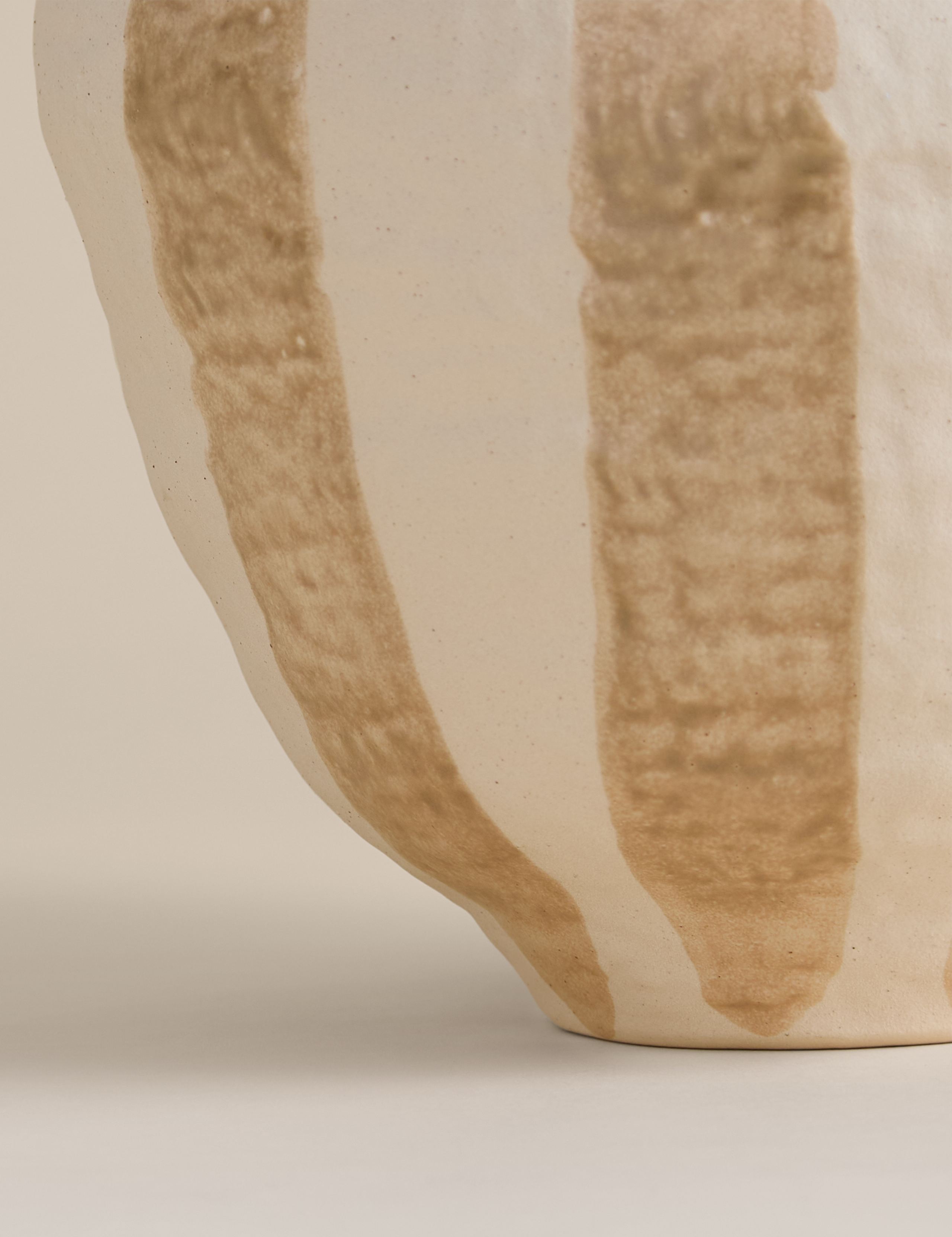Striped ceramic vase with hand-painted pattern, UK version