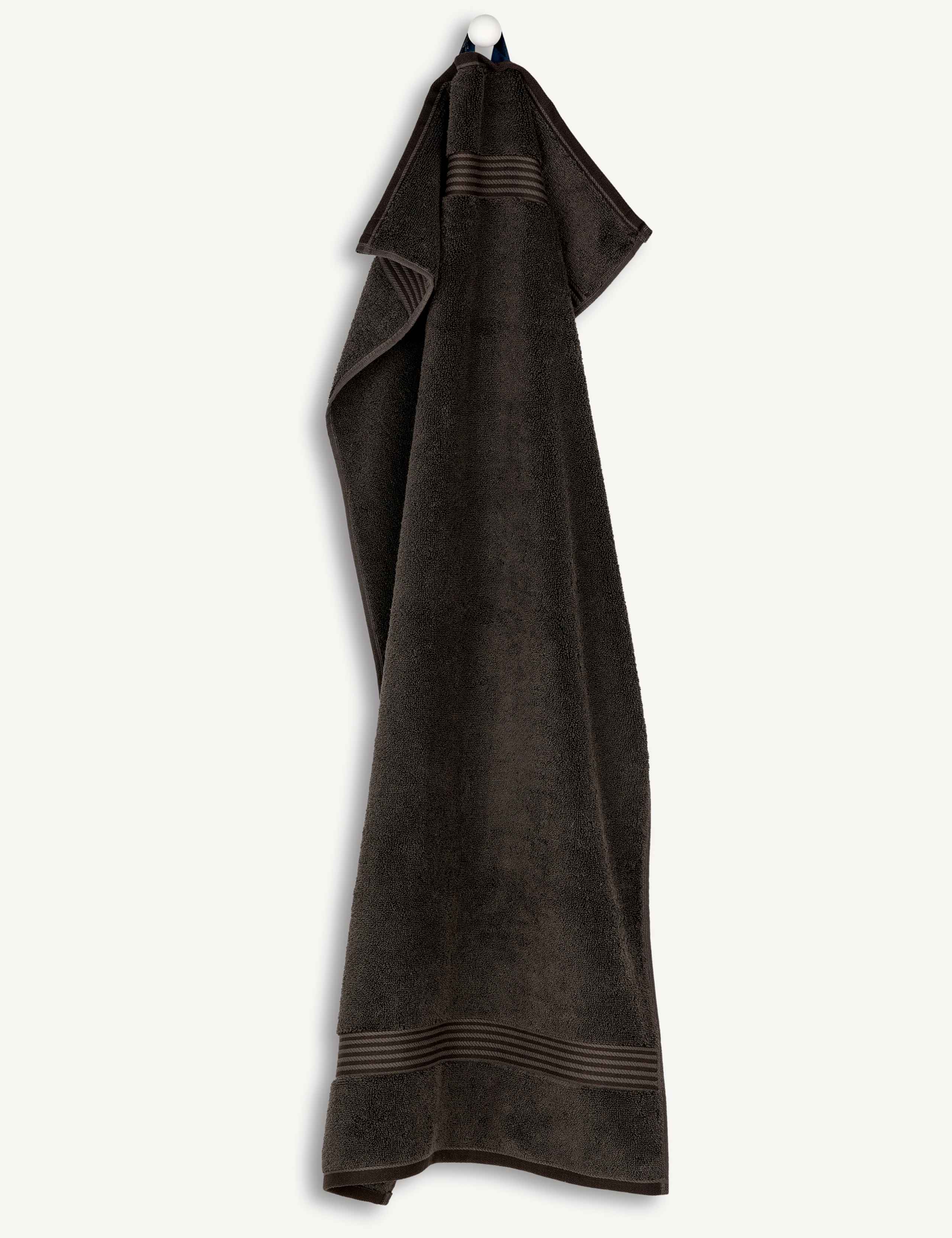 Supreme Hygro bath towel (British brand)