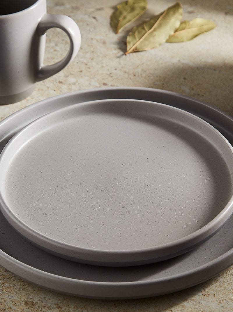 Tower 16 piece grey Avena dinnerware set (British brand)