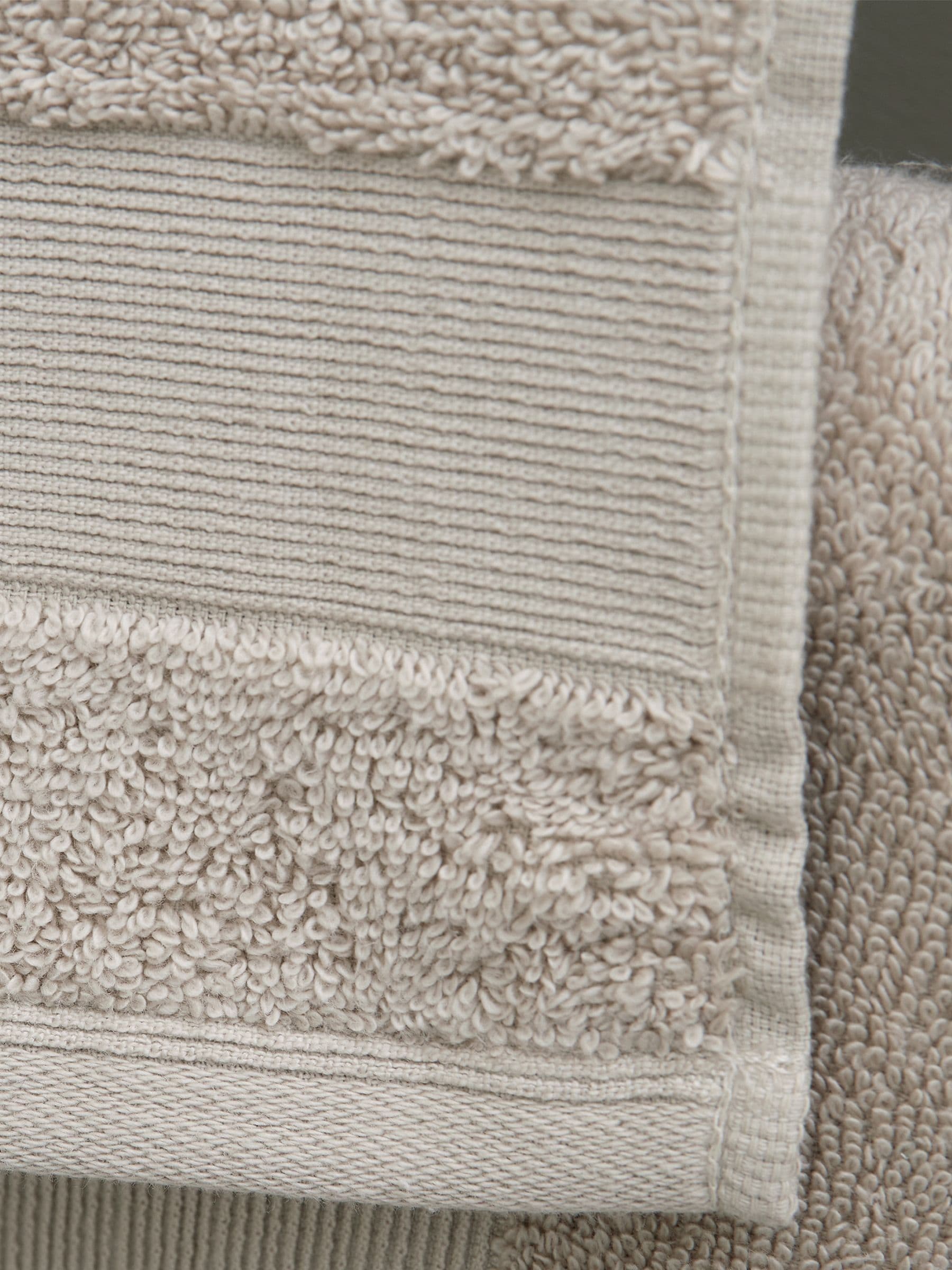 Catherine Lansfield 6-piece anti-bacterial towel bale, UK version