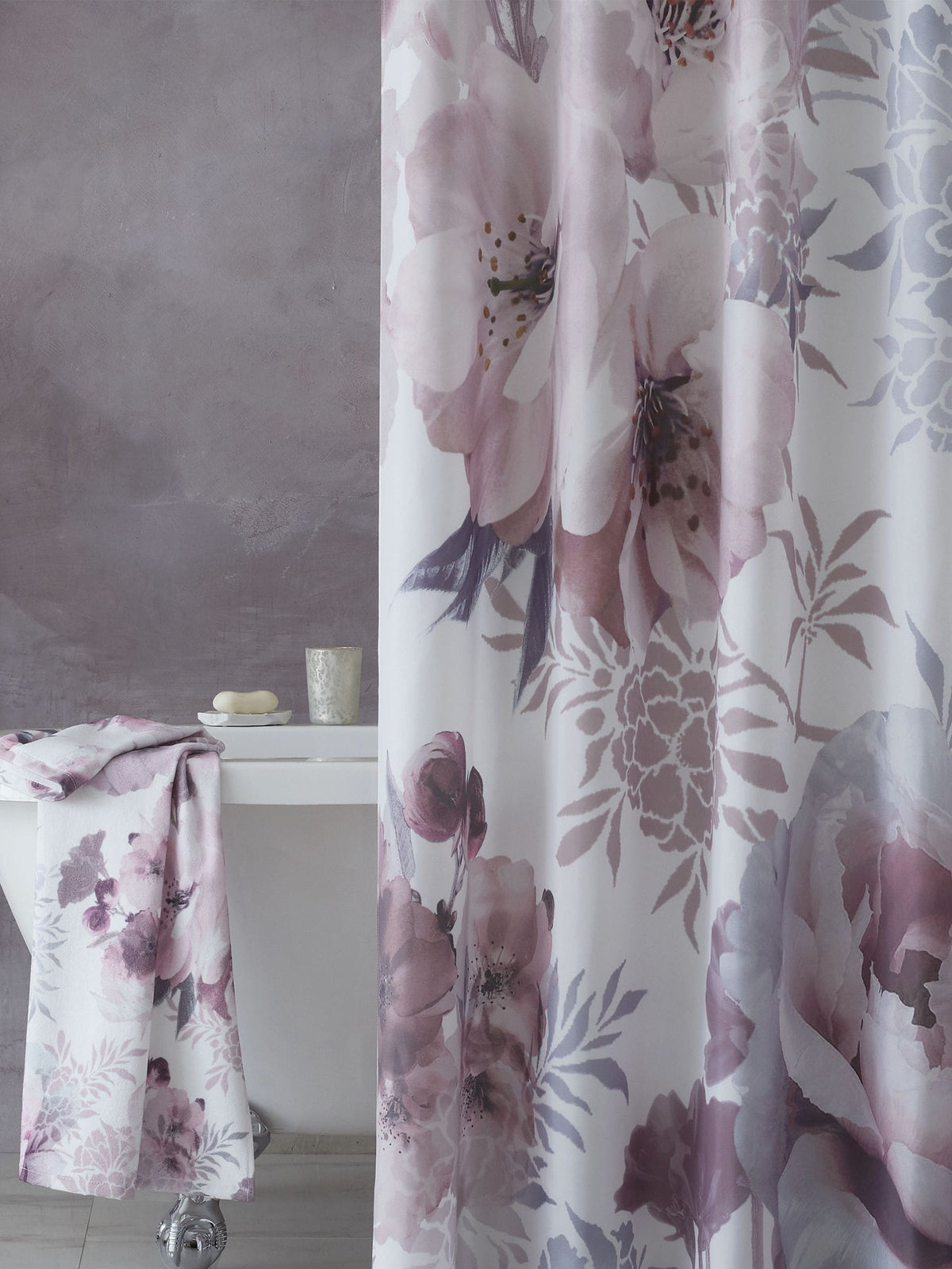 Catherine Lansfield Pink Dramatic Floral shower curtain 180x180cm - British product