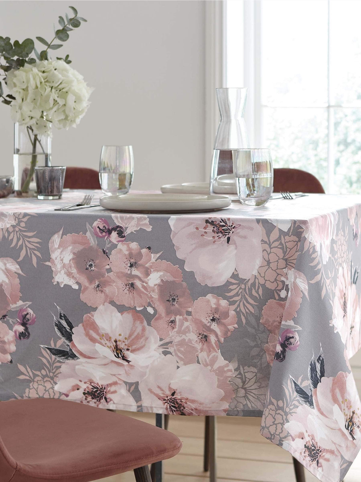 Catherine Lansfield Grey Dramatic Floral Print Cotton Table Cloth - British product