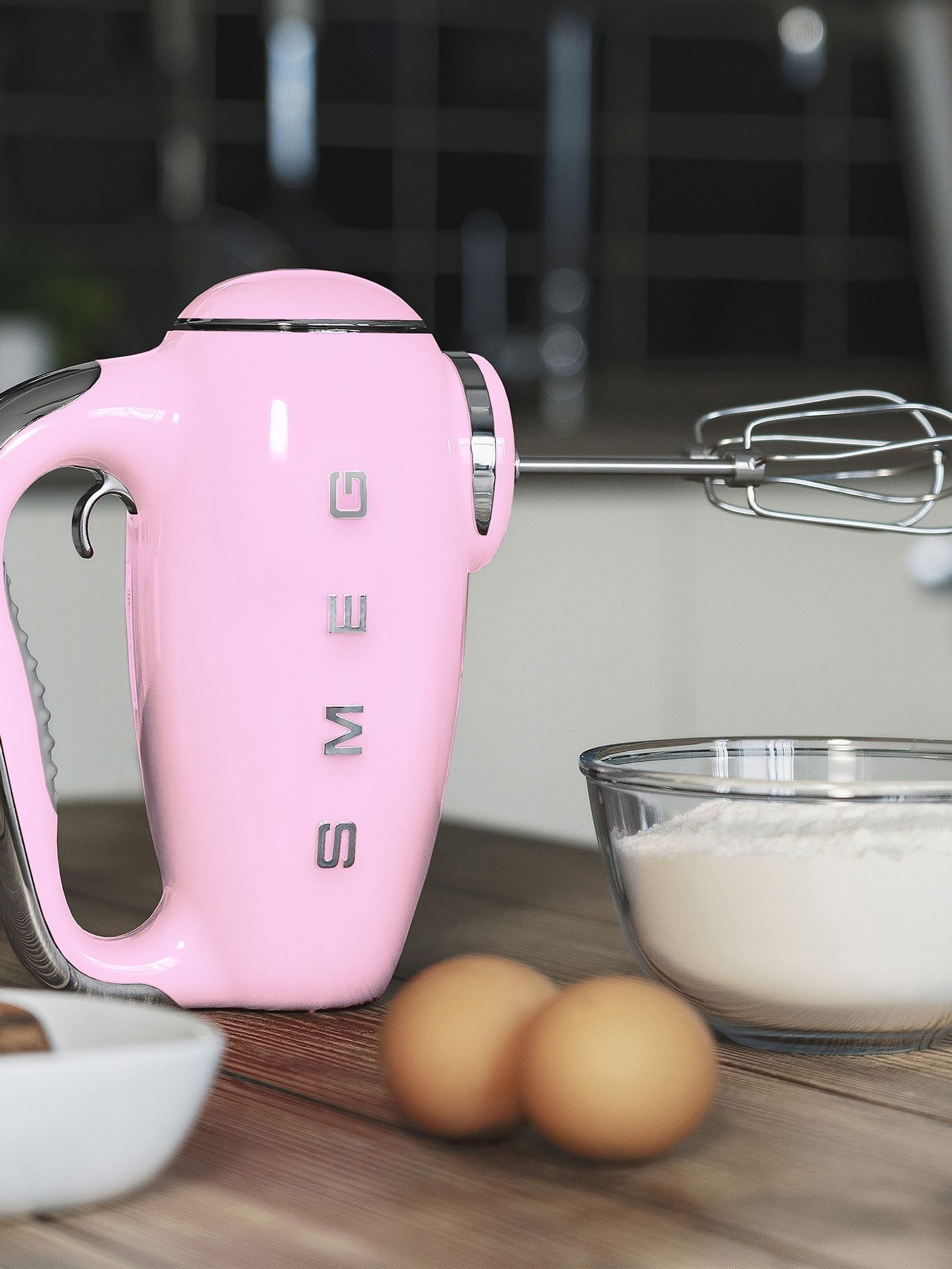 Smeg Pink 50's Style Pink Hand Mixer