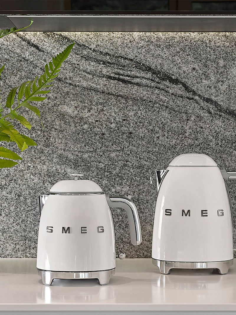 Smeg 50's Style White Mini Kettle, UK version