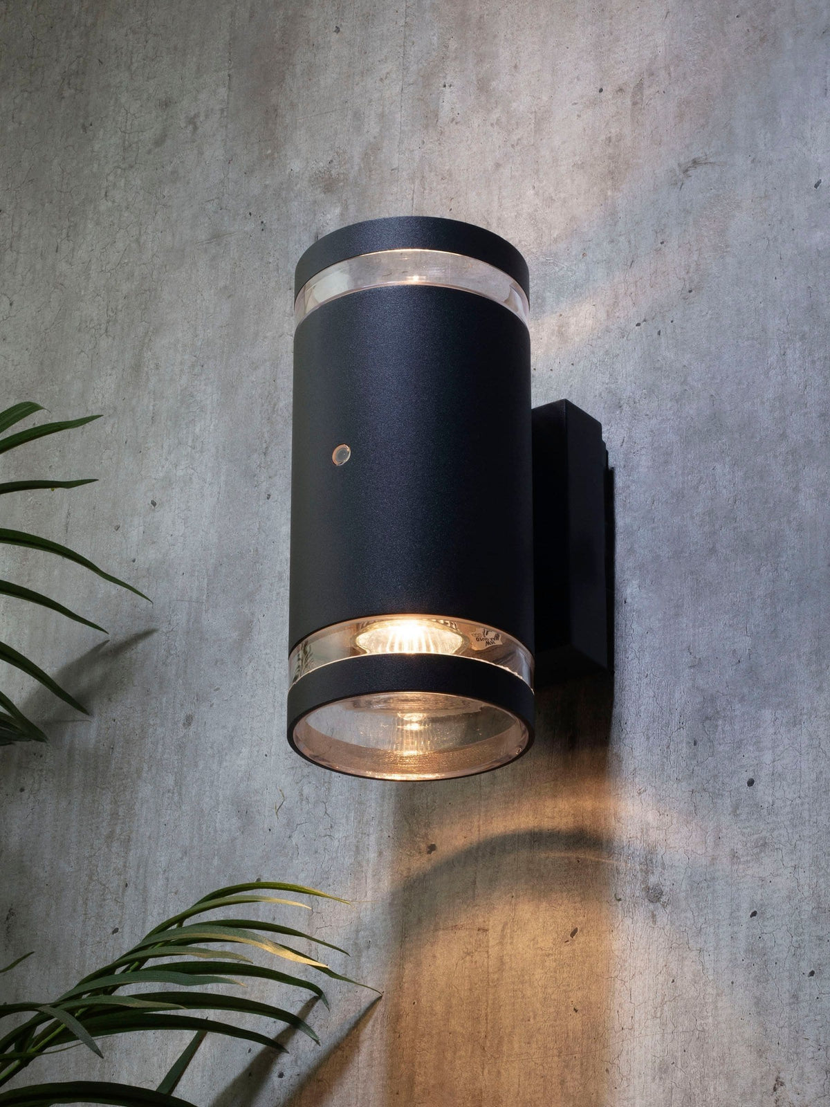 BHS Lens 2 outdoor wall light with photocell sensor - British product
