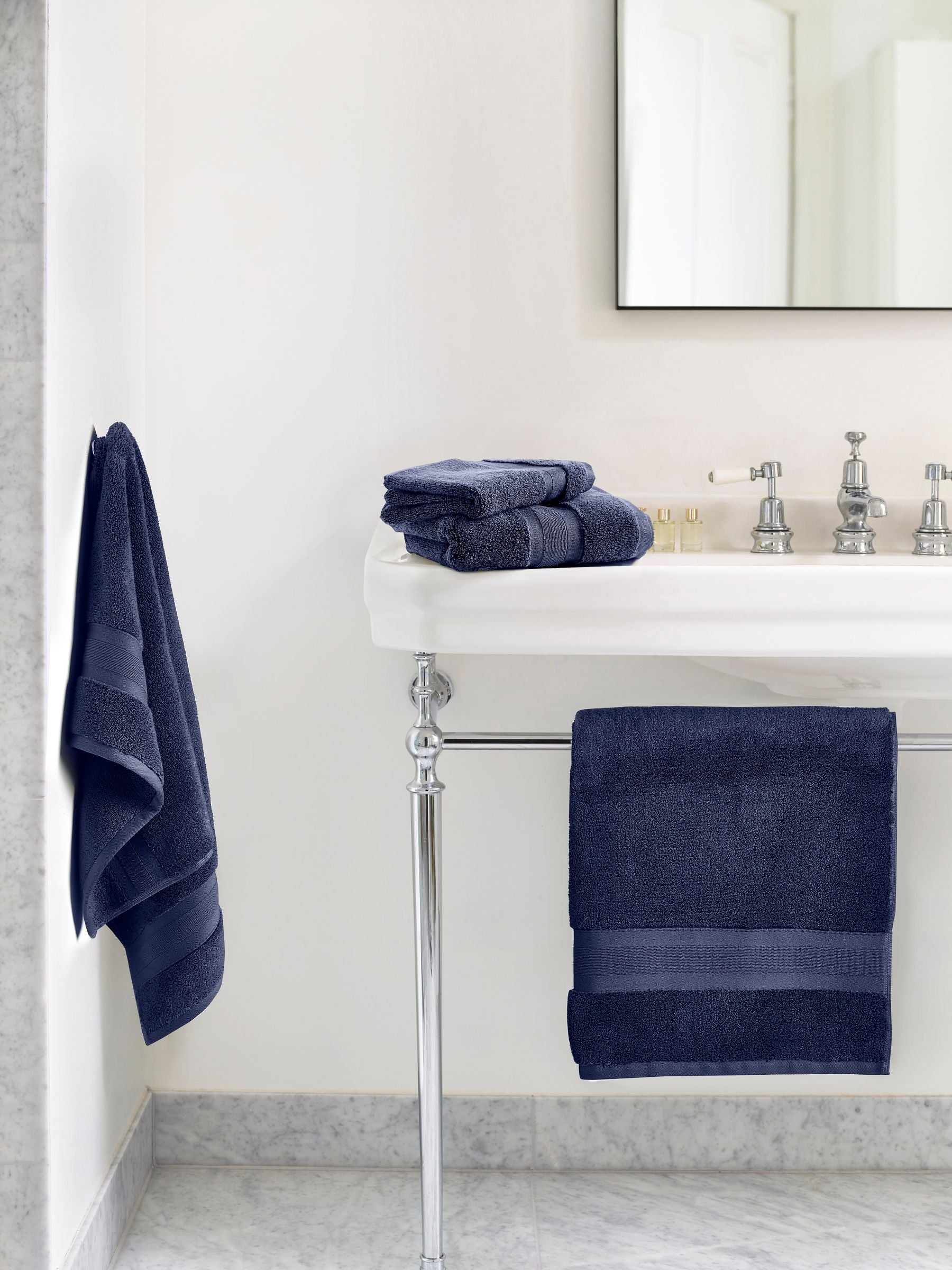Jasper Conran London Navy Blue Zero Twist Lightweight Soft Fast Drying 100% Cotton Towel