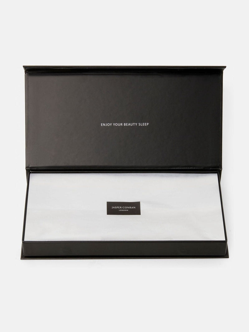 Jasper Conran white silk pillowcase 22 momme - British product