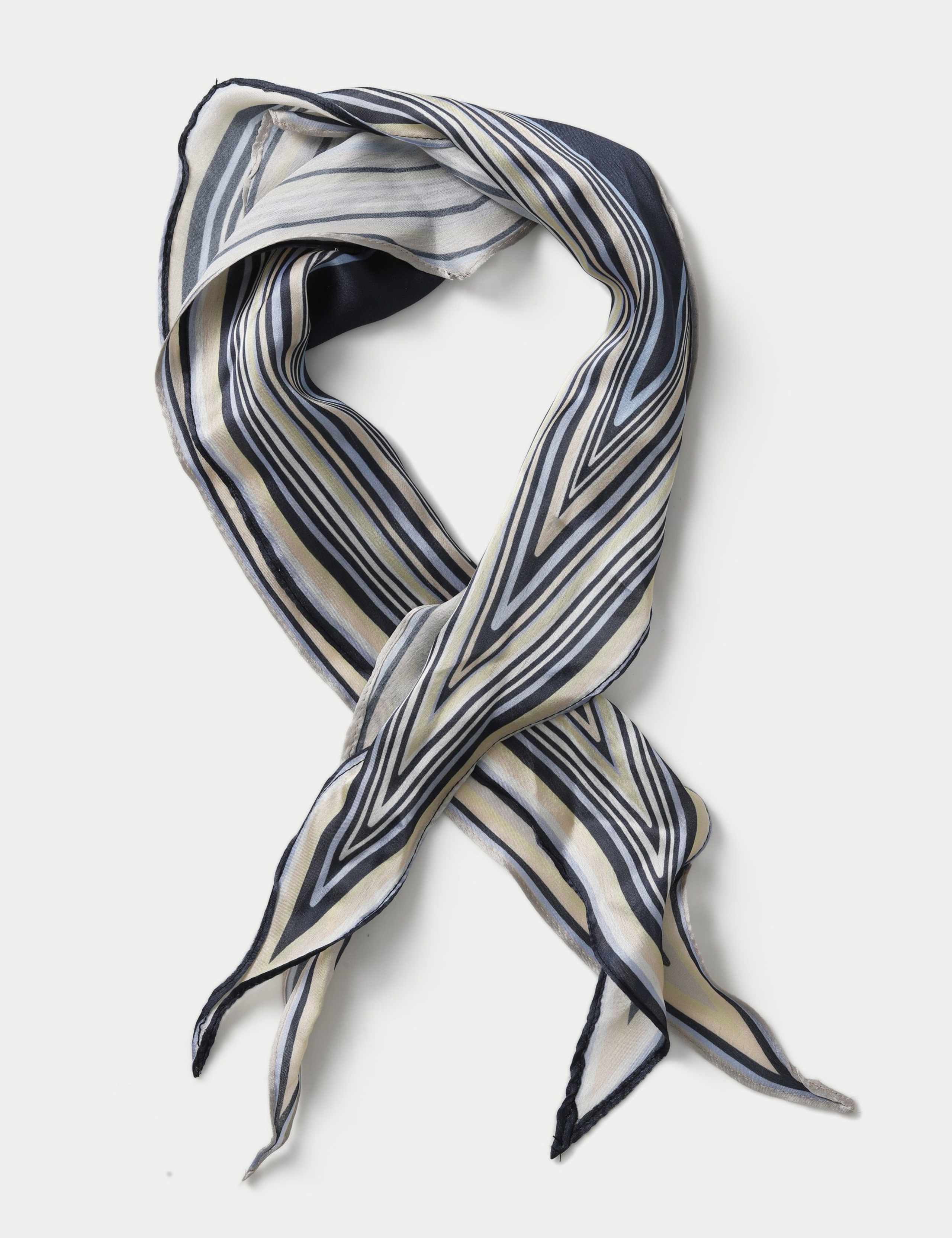 TP 2 Pack Stripe Scarves in polyester (British brand)