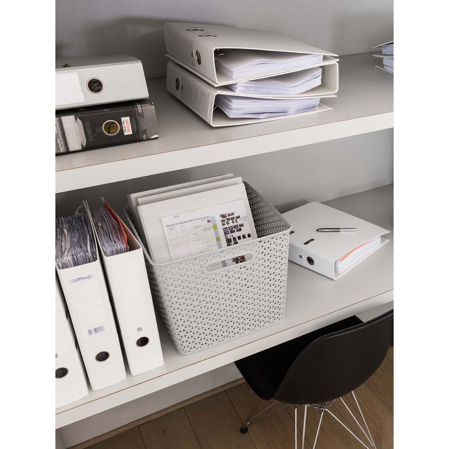 Curver rectangular grey storage basket 18L - British product