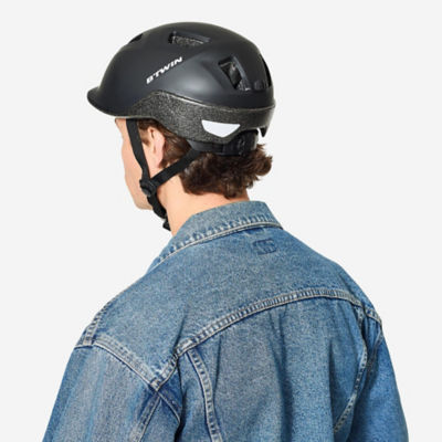 Decathlon 100 adult cycling helmet in black - British product