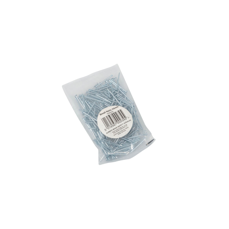 Sterling small nails 25mm (British brand)