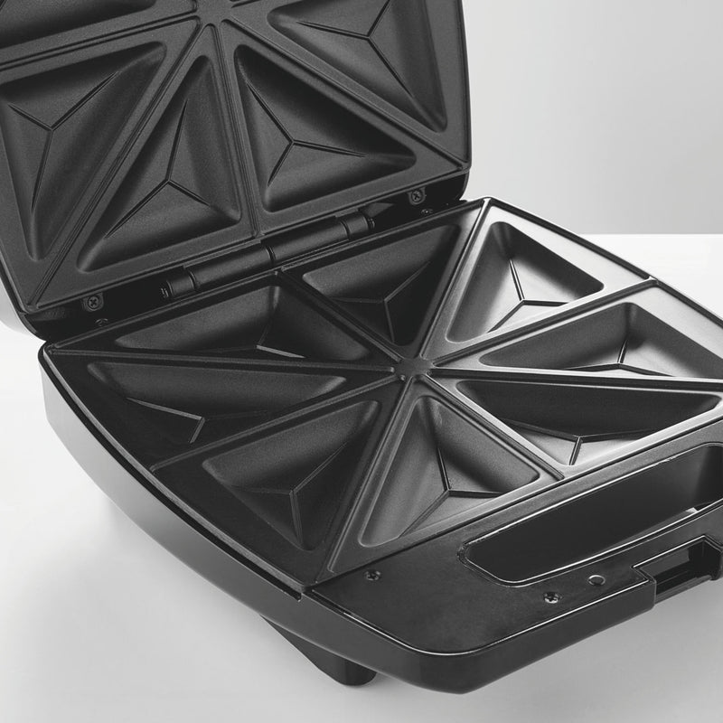 George Home black sandwich toaster, UK version