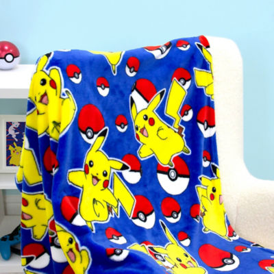 Pokemon fleece blanket Pikachu Pokeballs blue (British brand)