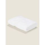 George Home white Egyptian cotton face cloth, UK version