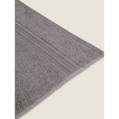 Just Wellness medium grey zero twist antimicrobial bath towel, UK version