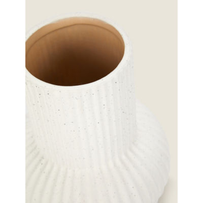 ASDA George Home Weiße Gerippte und Gesprenkelte Keramikvase 18 x 18 x 22 cm bei McGrocer online kaufen