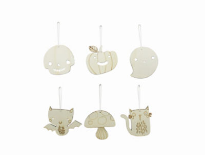 George wooden Halloween decorations set of 6 shapes (British brand)