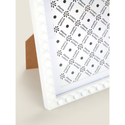 George Home white injection beaded photo frame 7x5 inch, UK version